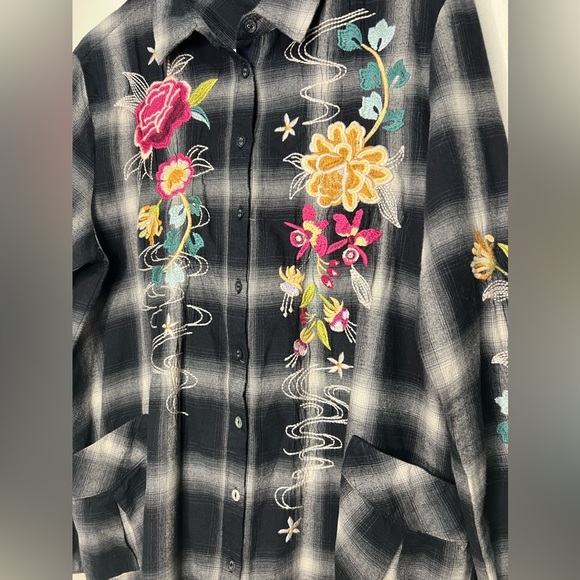 Johnny Was LANI PAINTERS SMOCK TUNIC Retails 260.00 - Picture 5 of 9